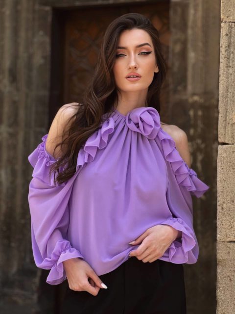 Astarlı şifon bluz