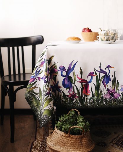 The table clothes