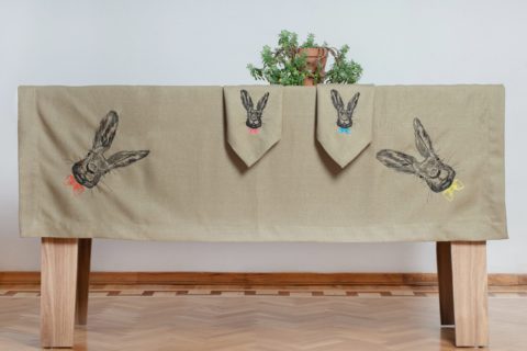 The table clothes