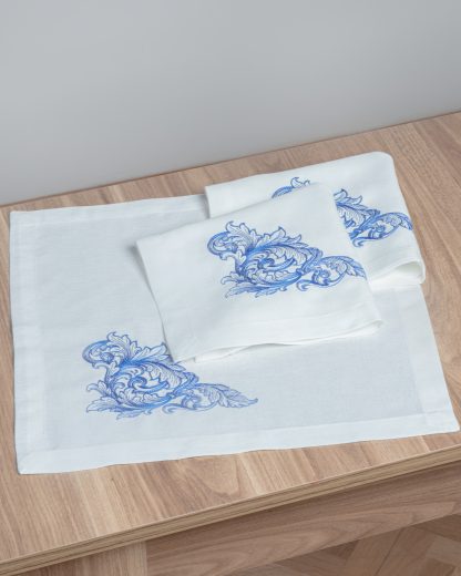patterned napkin