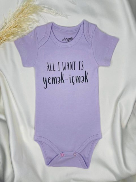 Body with the inscription "All I want is to eat and drink"