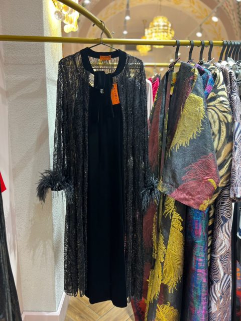 Qara Dəst: muncuqlu kaftan +velyur don