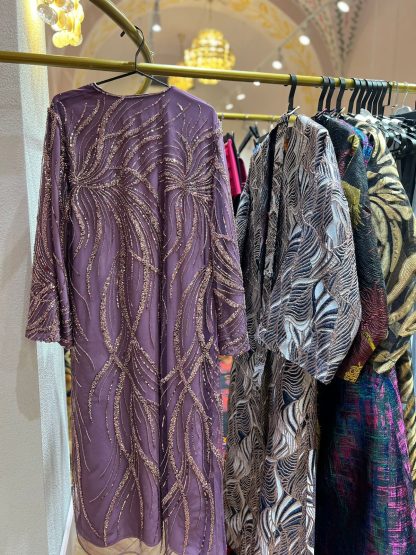 Bənövşəyi muncuqlu kaftan - Image 2