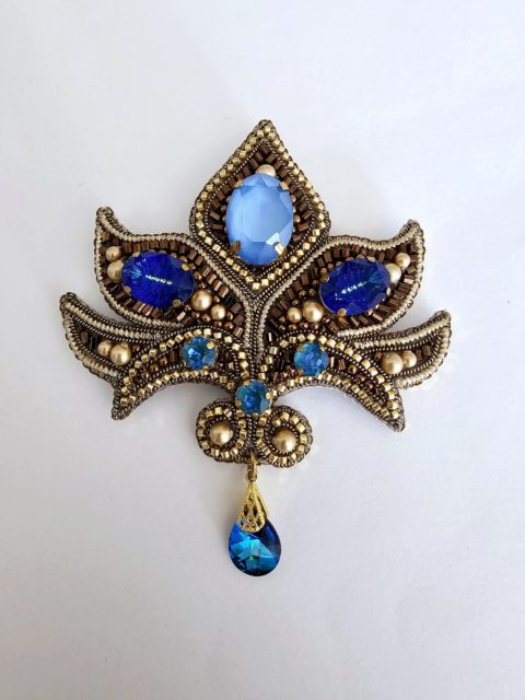 Broş-Fleur-de-lis