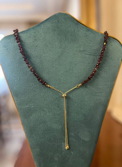 Women's necklace