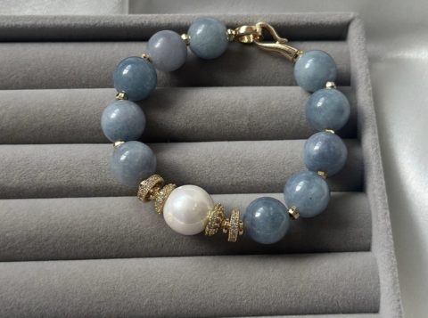 Agate bracelet