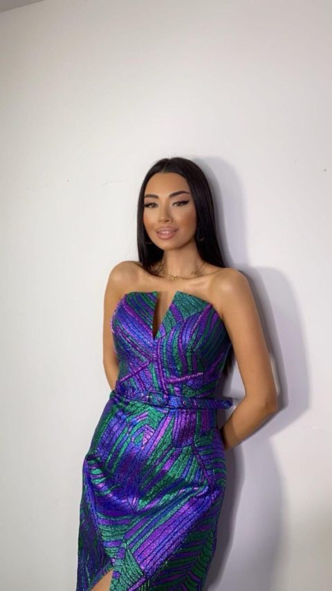 Dress with a corset bodice