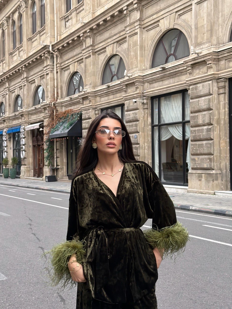 Tünd yaşıl dəst